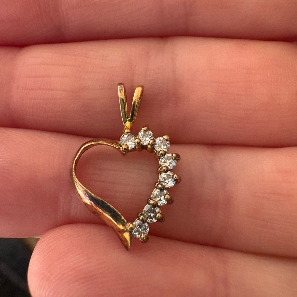 T.J.Maxx Gold Heart Necklace with Crystals